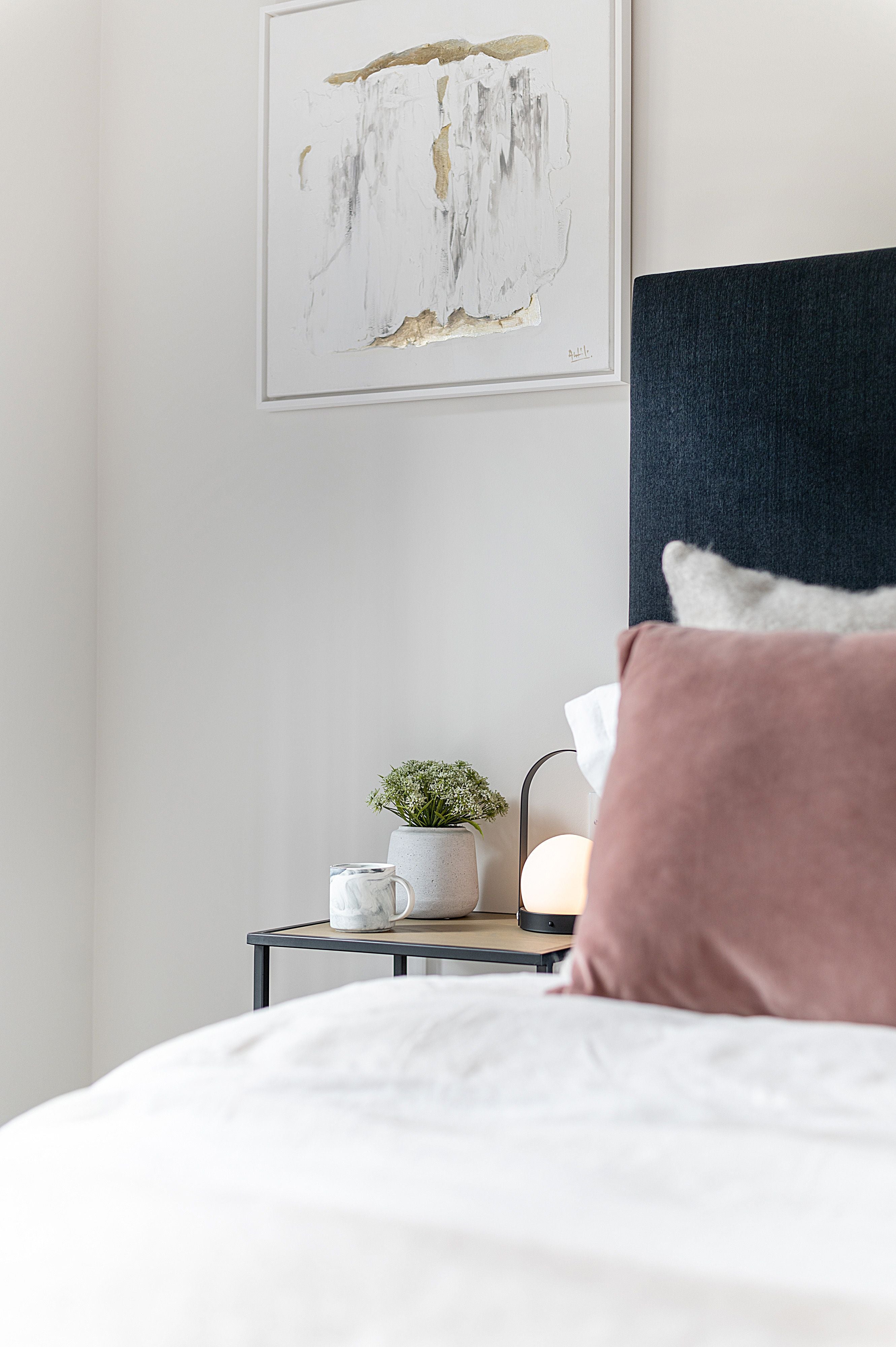 Flat Greenford Road in London