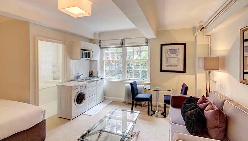 Flat Fulham Road in Greater London