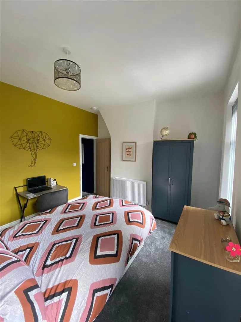 Room Coal Clough Lane in Burnley
