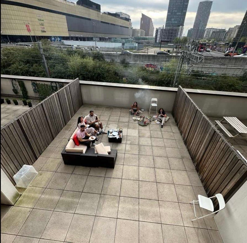 Room Forrester Way in Greater London