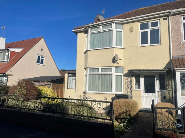 House Felstead Road in Bristol