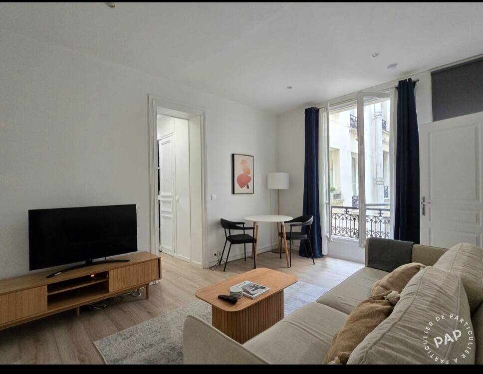 Appartement Rue de Bassano à Paris