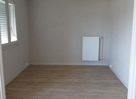 Flat Rue Jean Mermoz in Avallon