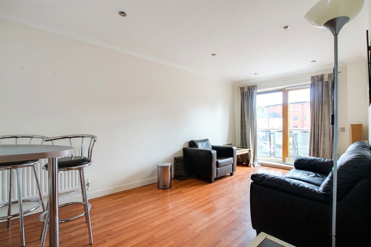 Flat Great Knollys Street in Reading