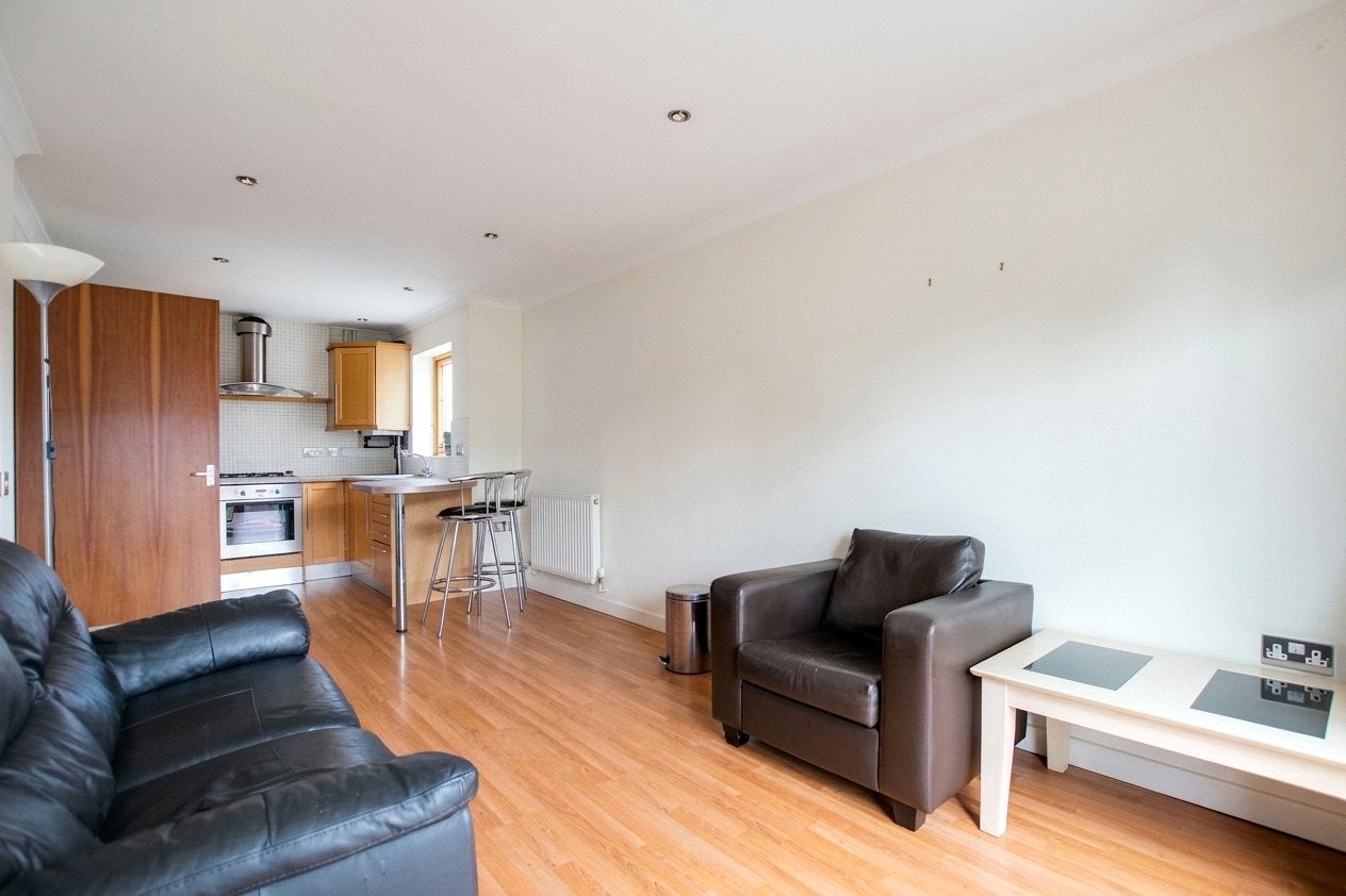 Flat Great Knollys Street in Reading