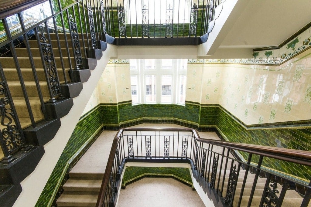Flat Bridle Mews in Greater London