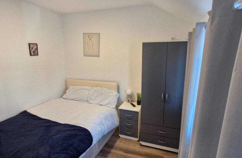 Room Willow Tree Lane in Greater London