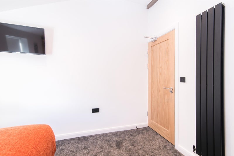 Room Hall Croft in Nottingham