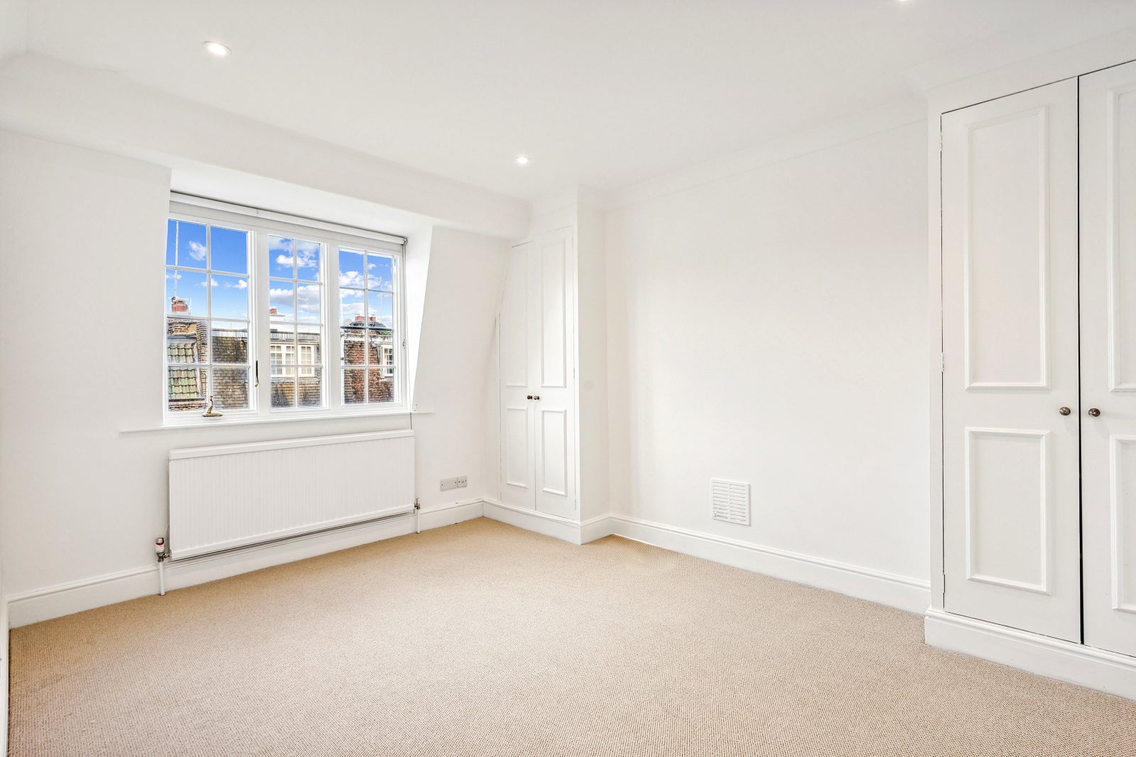 House Jubilee Place in Greater London