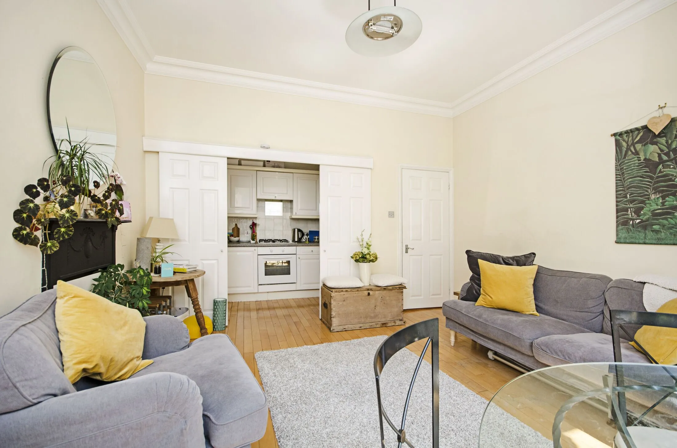 Flat Belgrave Gardens in City of Westminster