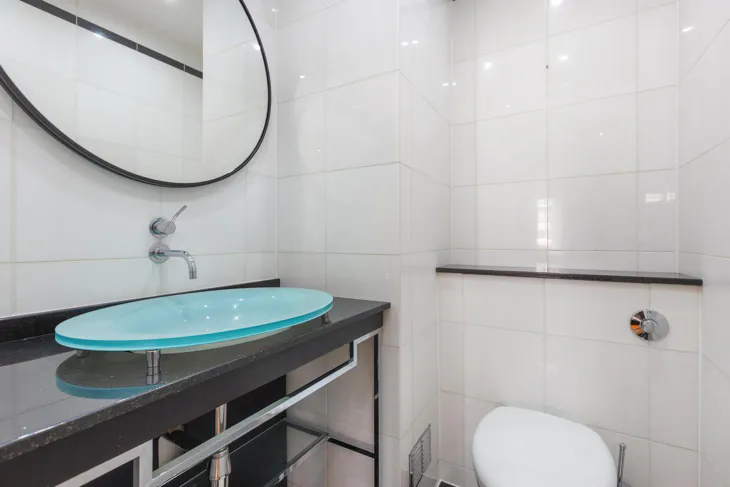 Flat Grosvenor Square in City of Westminster