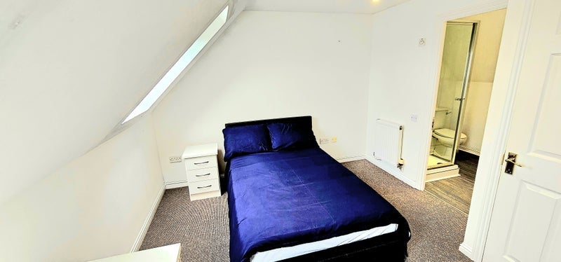 Room Casson Drive in Bristol