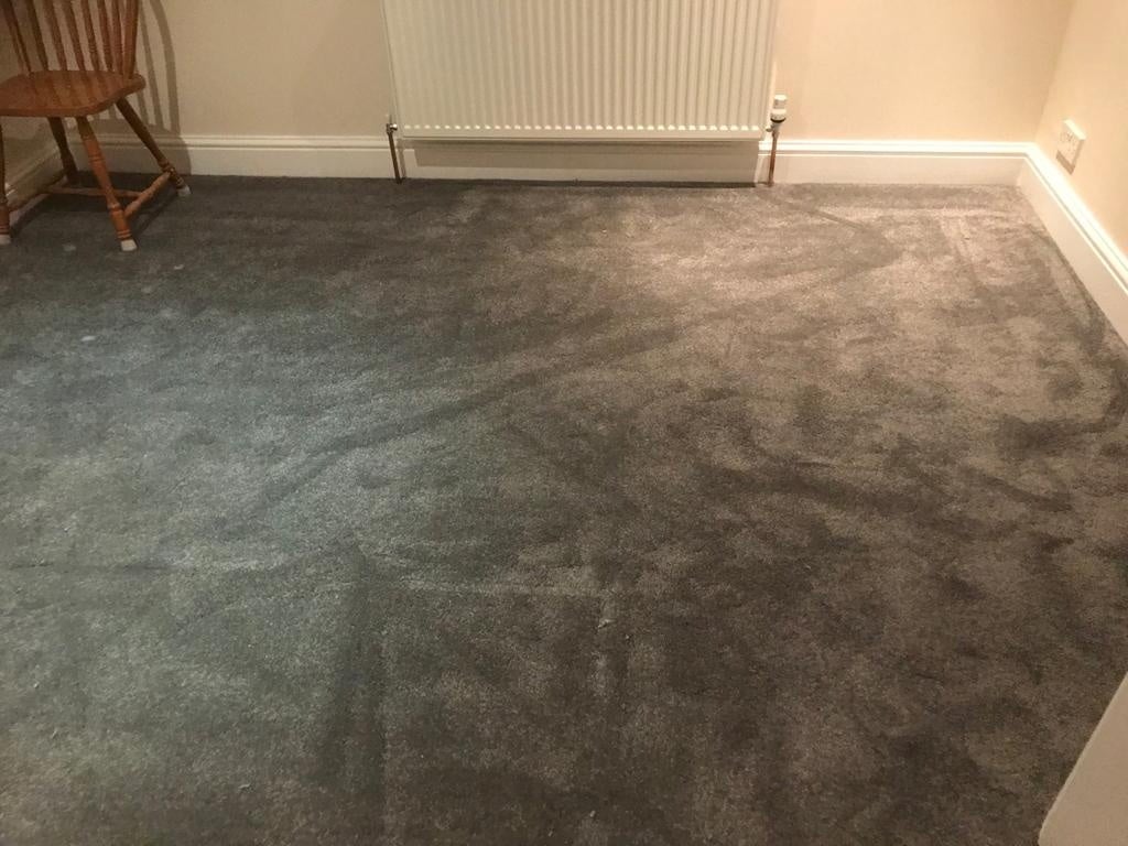 Flat West Way in Greater London