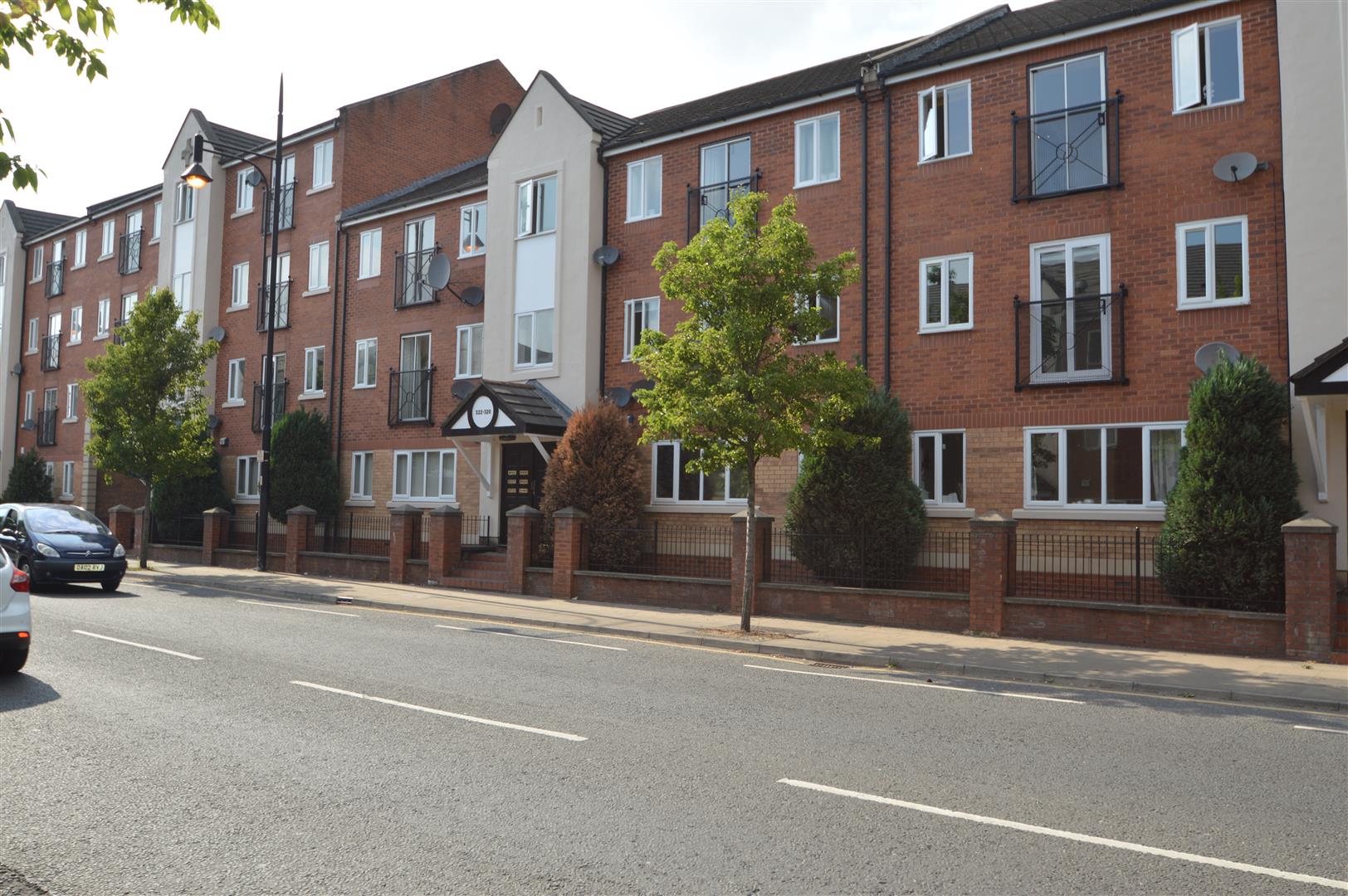 Flat Stretford Road in Manchester