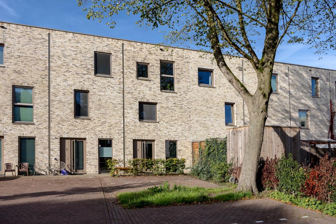 Huis Larikslaan 4 in Leusden