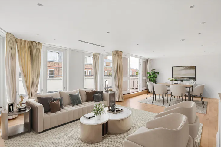 Flat Cheltenham Terrace in Greater London