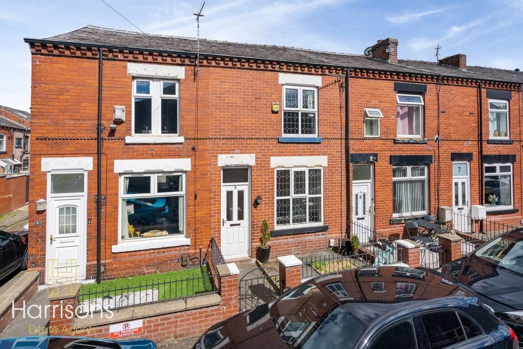 House Clegg Street in Bolton