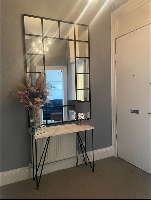 Room Dumbarton Road in Glasgow