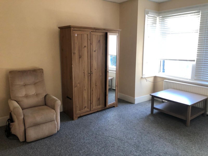 Room Heigham Road in Greater London