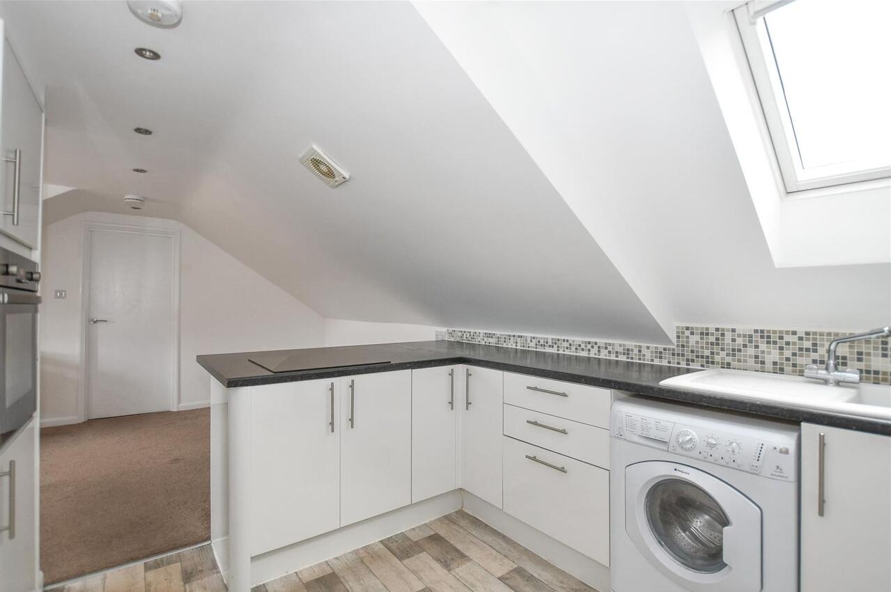 Flat Hatfield Road in St Albans