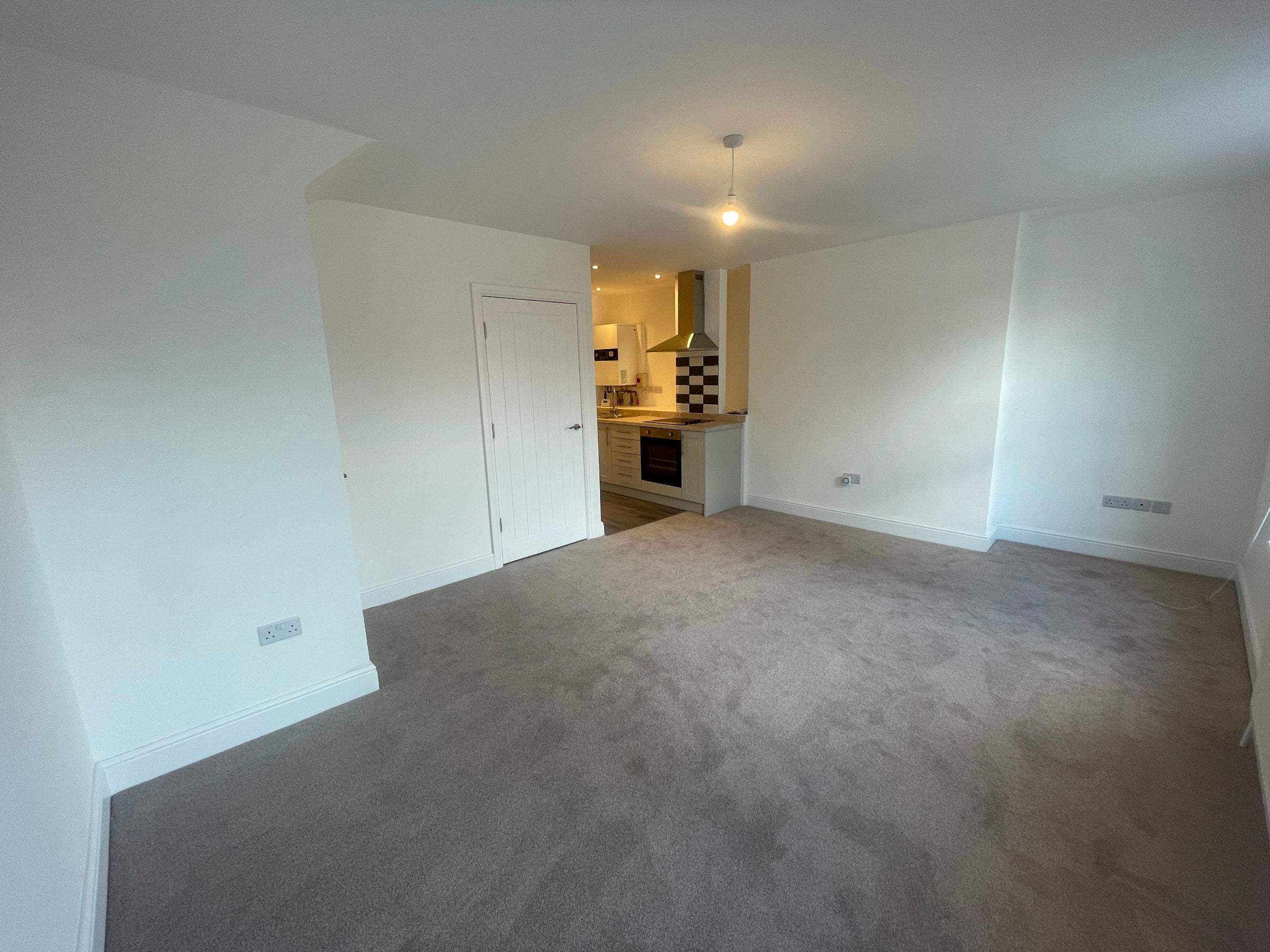 Flat Coniscliffe Road in Darlington