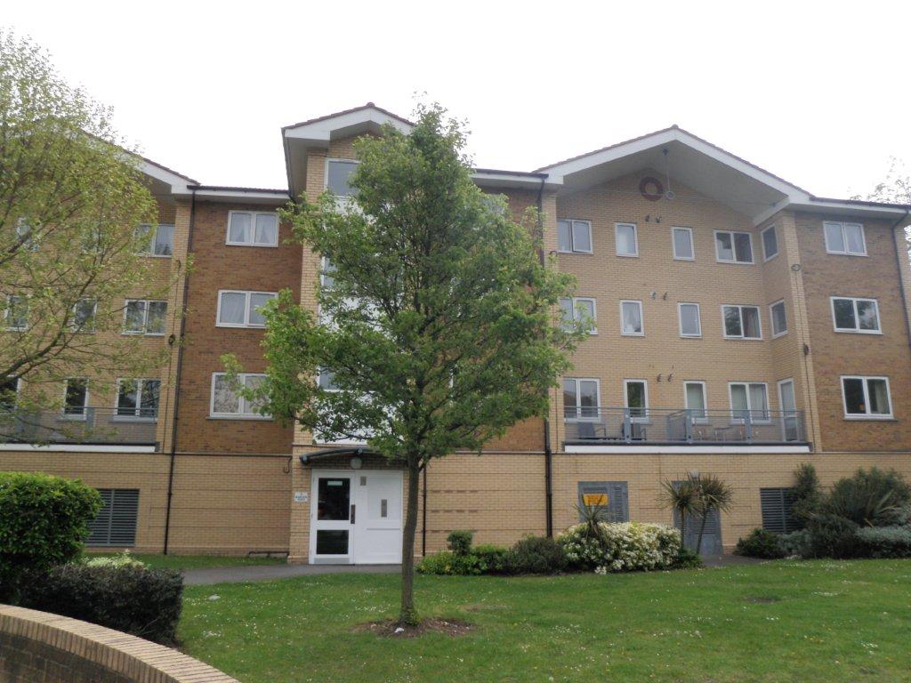 Flat Woburn Road in Greater London