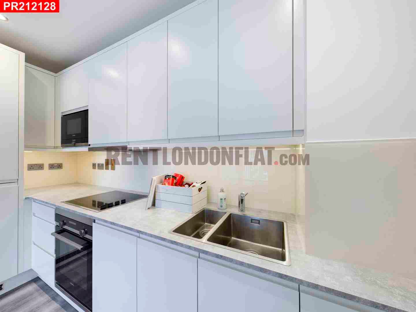 House Bute Close in Greater London