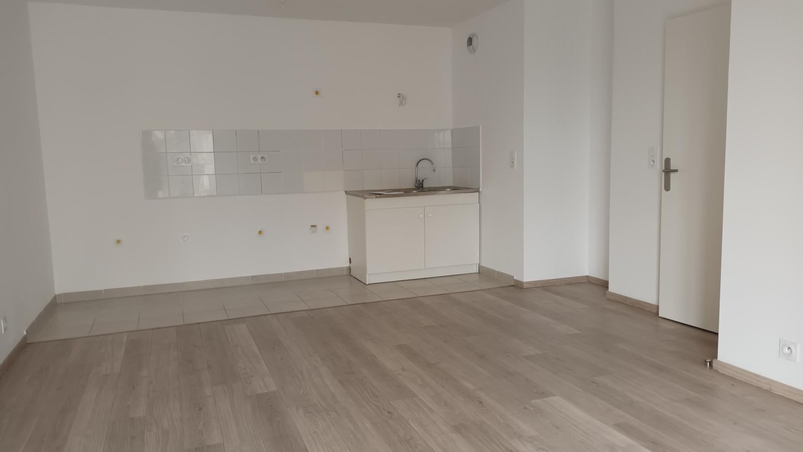 Flat Avenue Henri Barbusse in Drancy