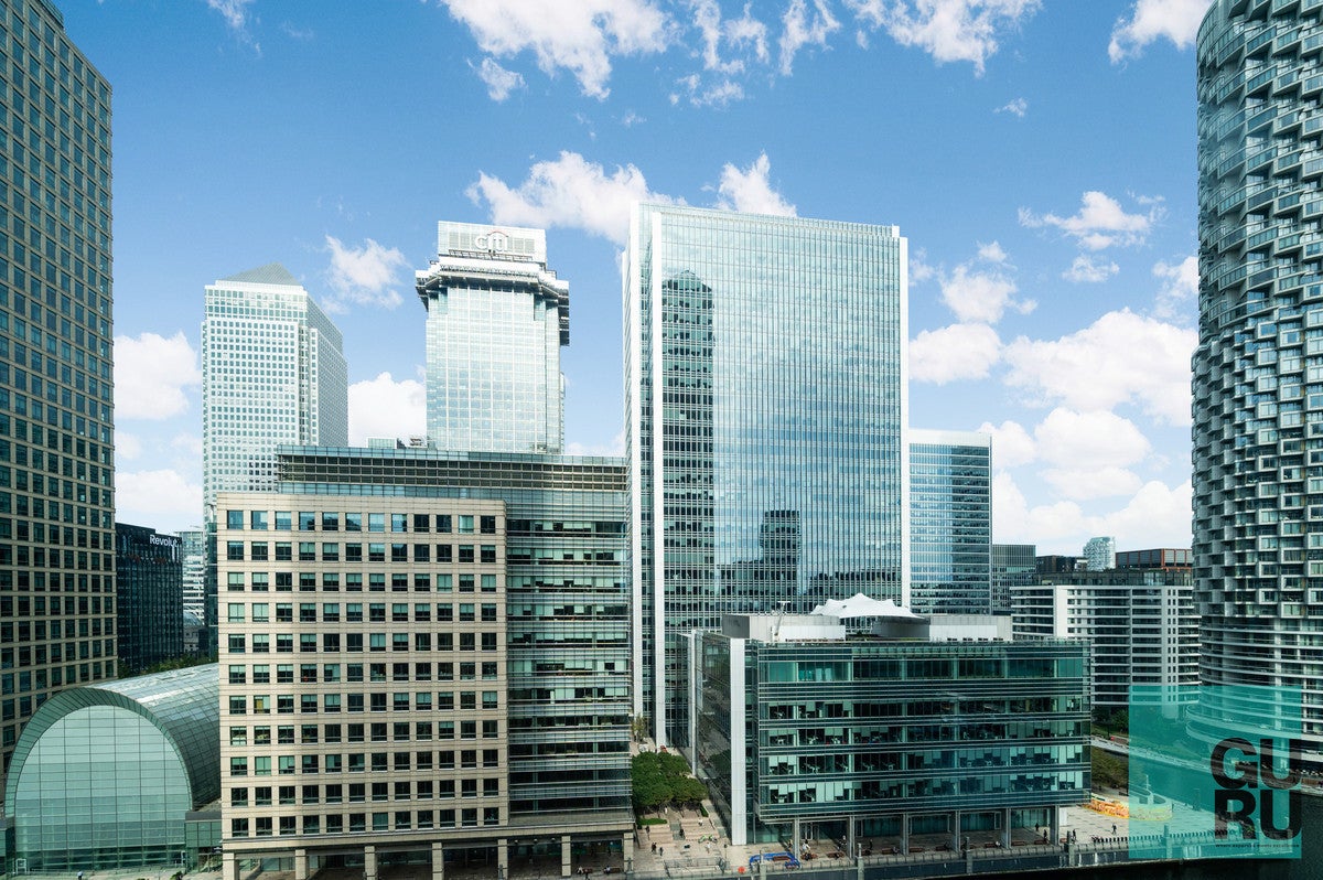 Flat South Quay Square in Greater London