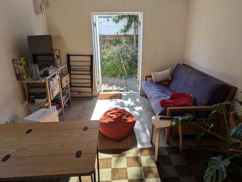 Room Hermitage Road in Greater London
