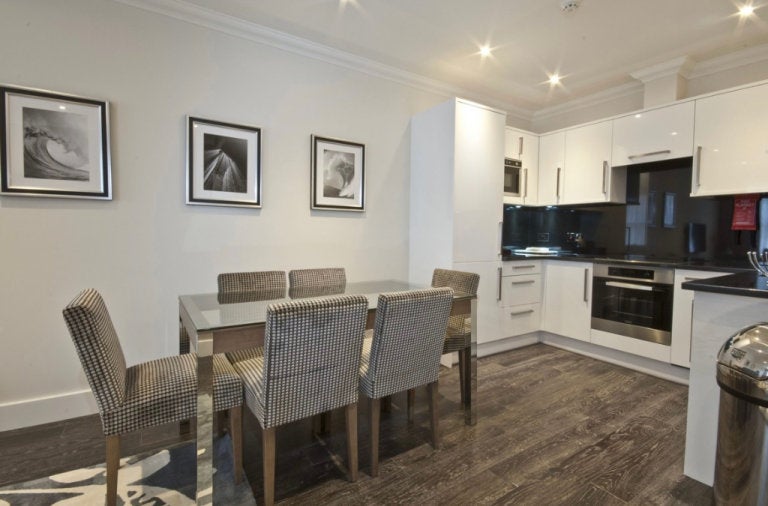 Flat Ashburn Gardens in Greater London