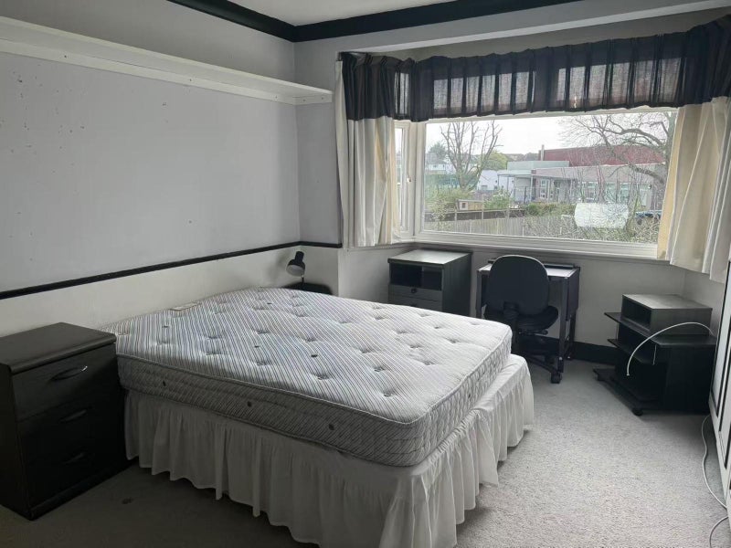 Room Norval Road in Greater London