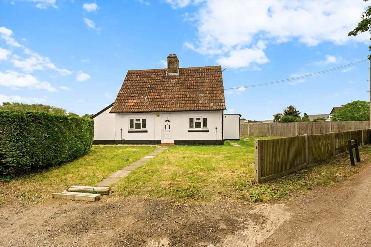 House Clockhouse Lane in Borough of Spelthorne
