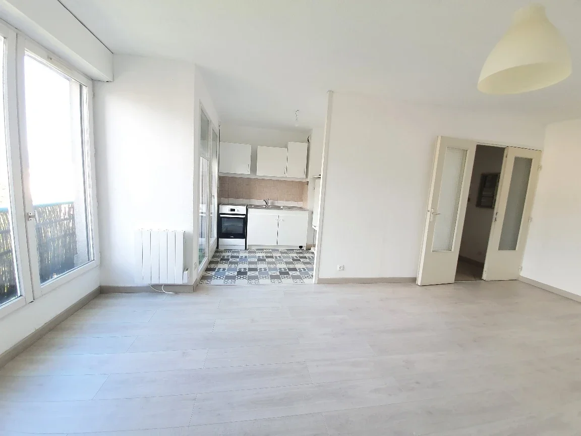Flat Rue de Stalingrad in Grenoble