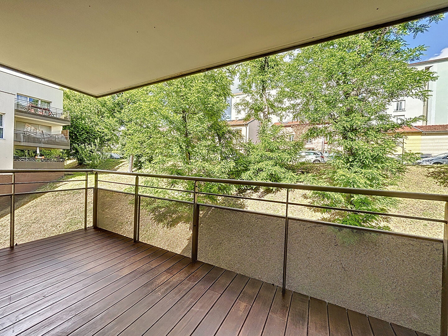 Flat Rue Marcel et Paulette Nicollin in Saint-Fons