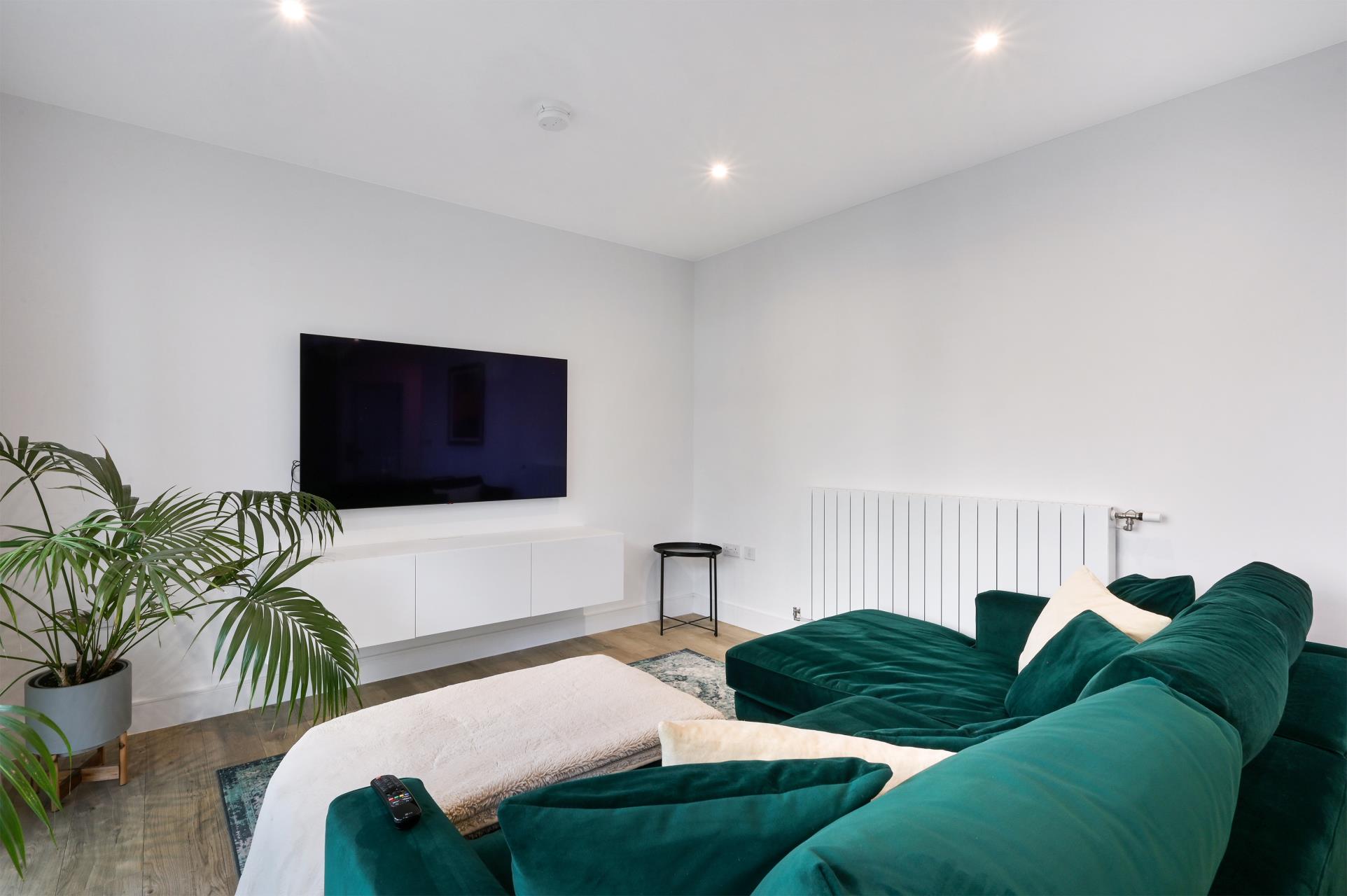 Flat Pegler Square in Greater London