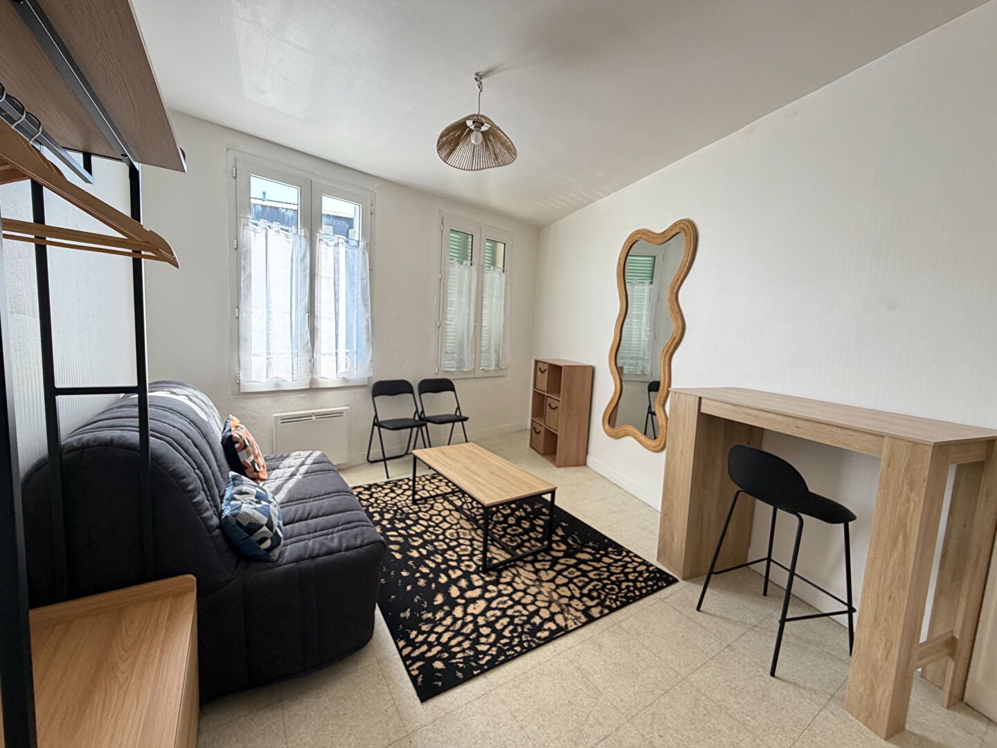 Appartement Rue du Faubourg Saint-Léger à Évreux