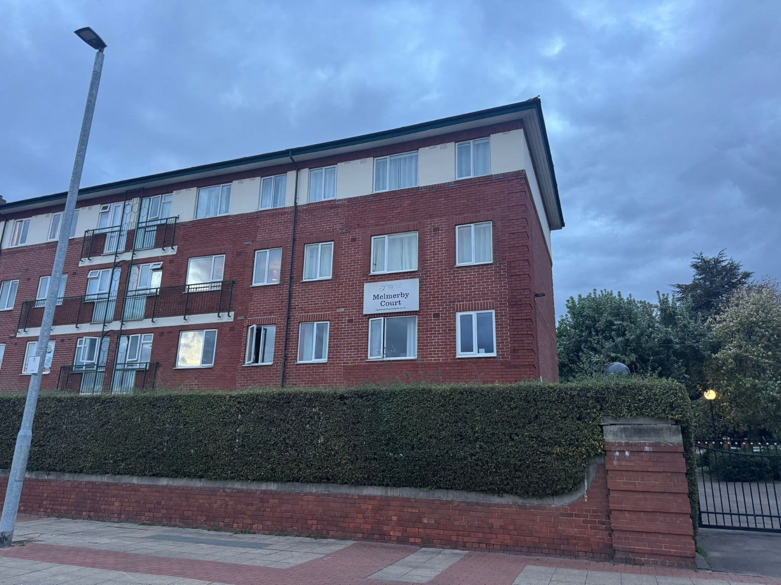 Flat Eccles New Road in Salford