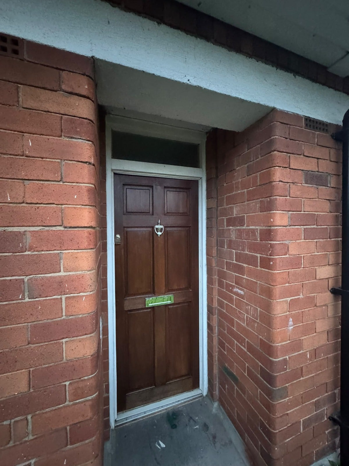 Flat Eccles New Road in Salford