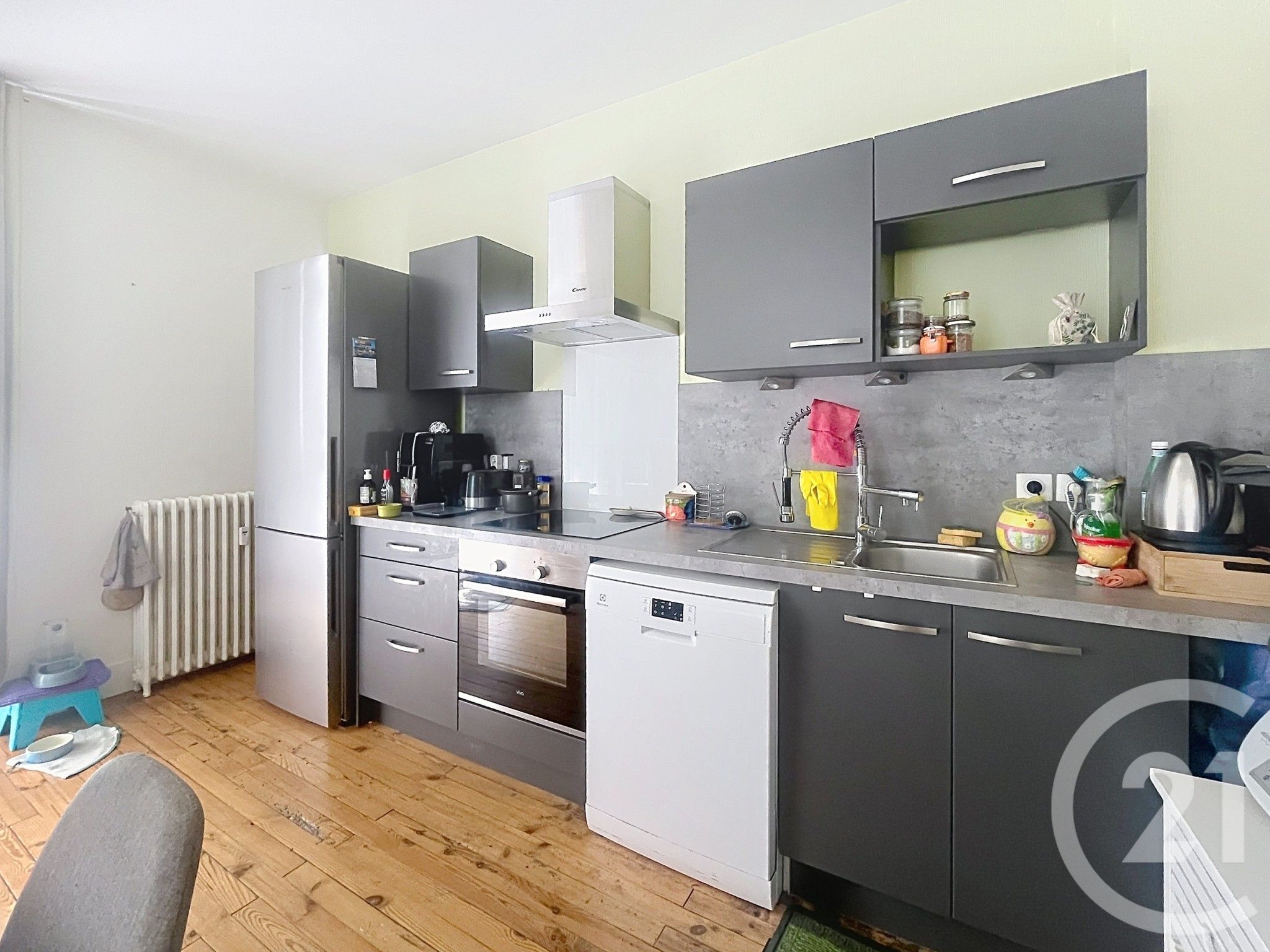 Appartement Rue Alfred Punett à Châtel-Guyon