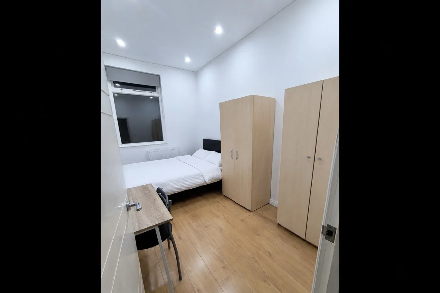 Room Philip Lane in Greater London