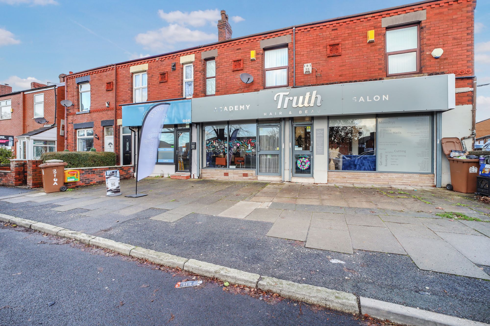 Flat Clipsley Lane in St Helens