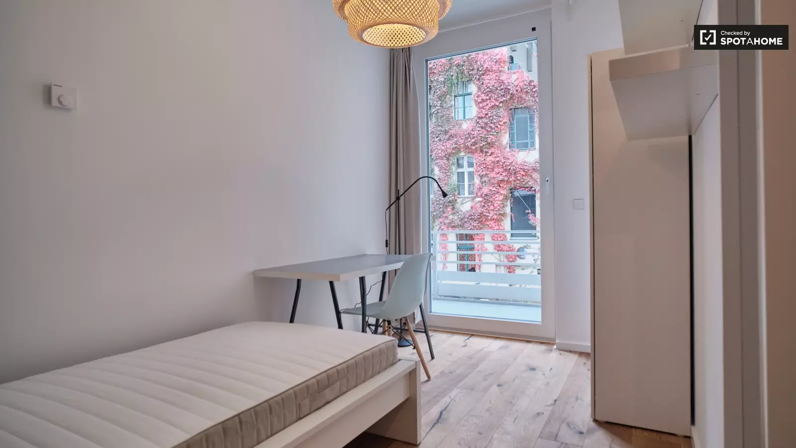 Wohnung Nazarethkirchstraße in Berlin