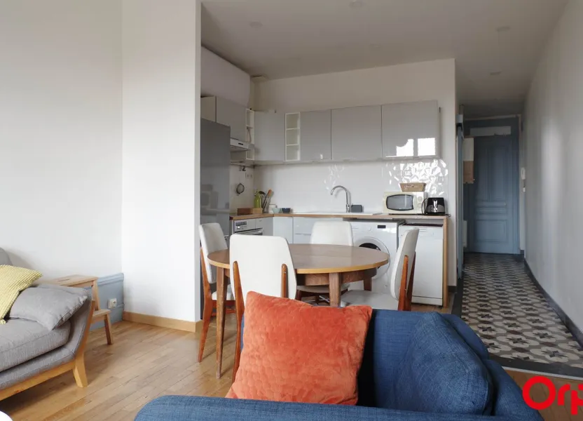 Appartement Place Jules Grandclément à Villeurbanne