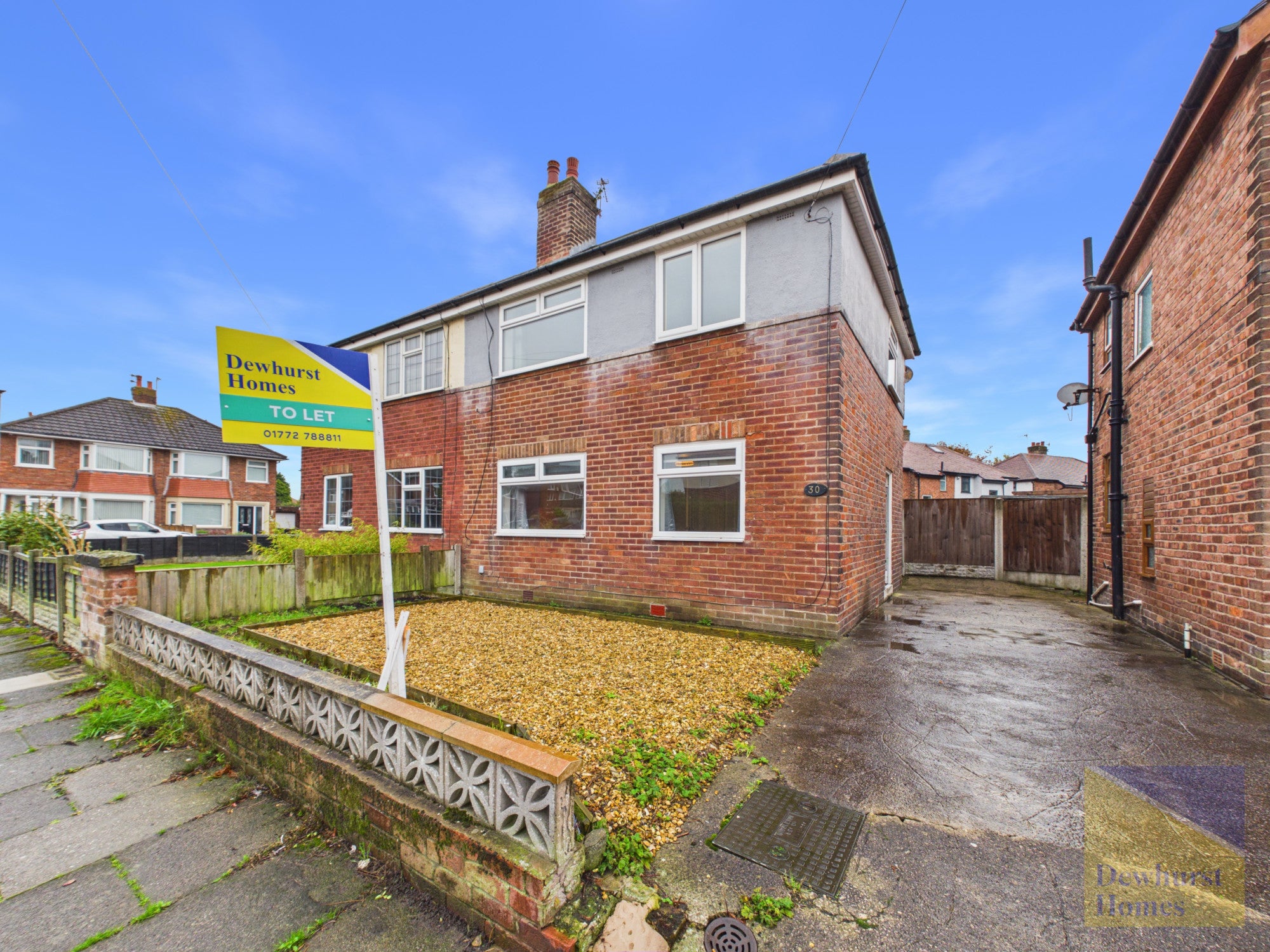 House Leslie Avenue in Borough of Wyre