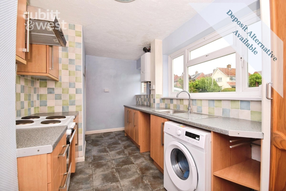 House Maude Close in Folkestone and Hythe District