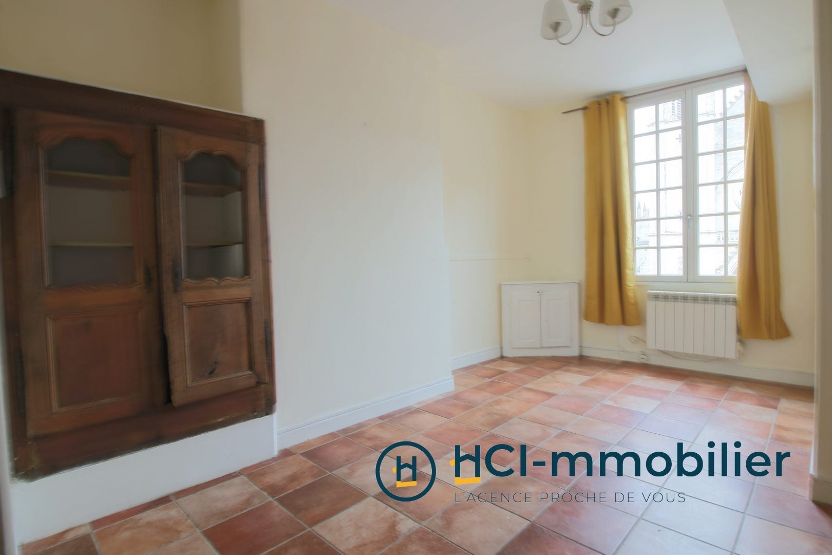 Appartement Place Saint-Vincent à Chalon-sur-Saône