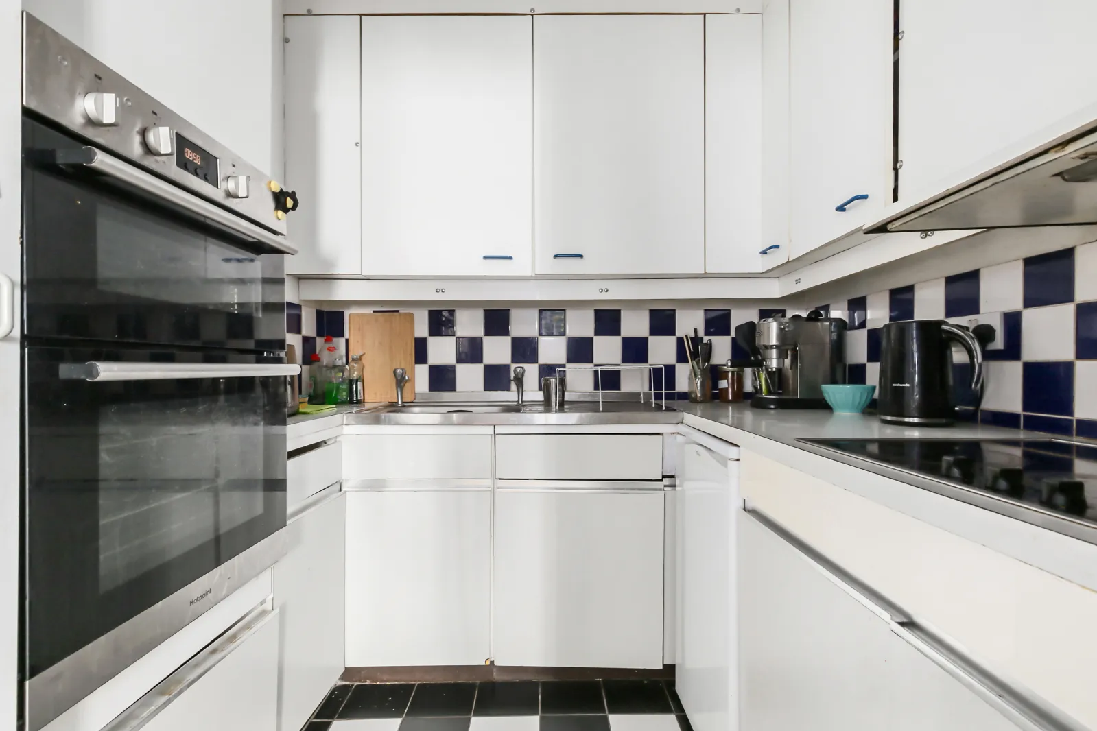 Flat Albert Street in Greater London