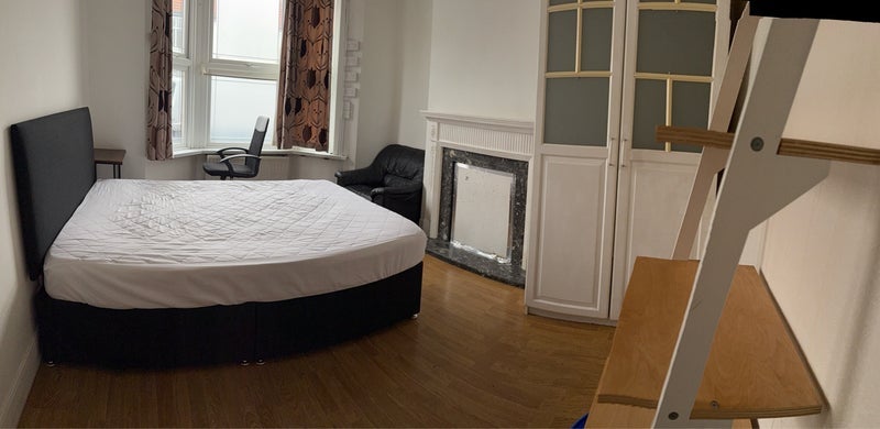Room Fulbourne Road in Greater London