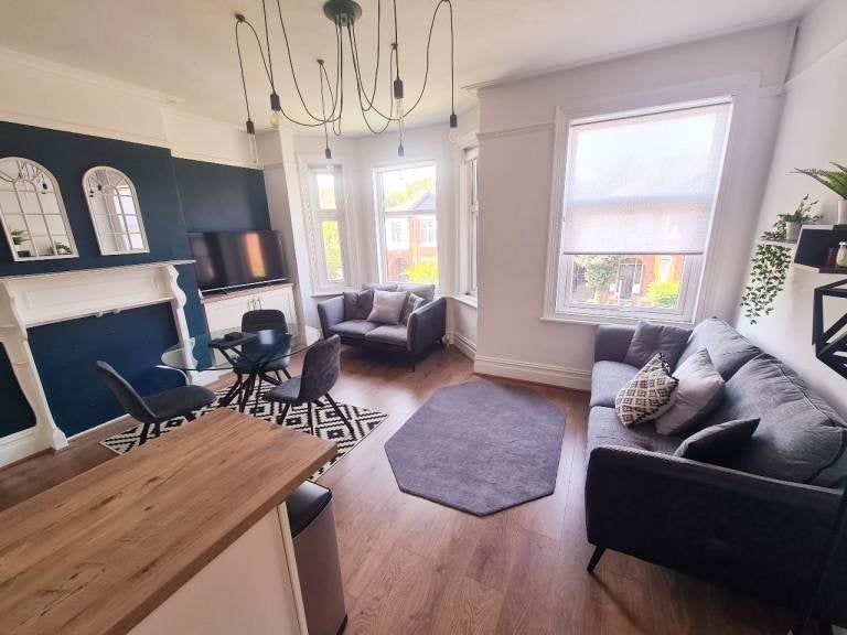 Flat Bombay Street in Manchester